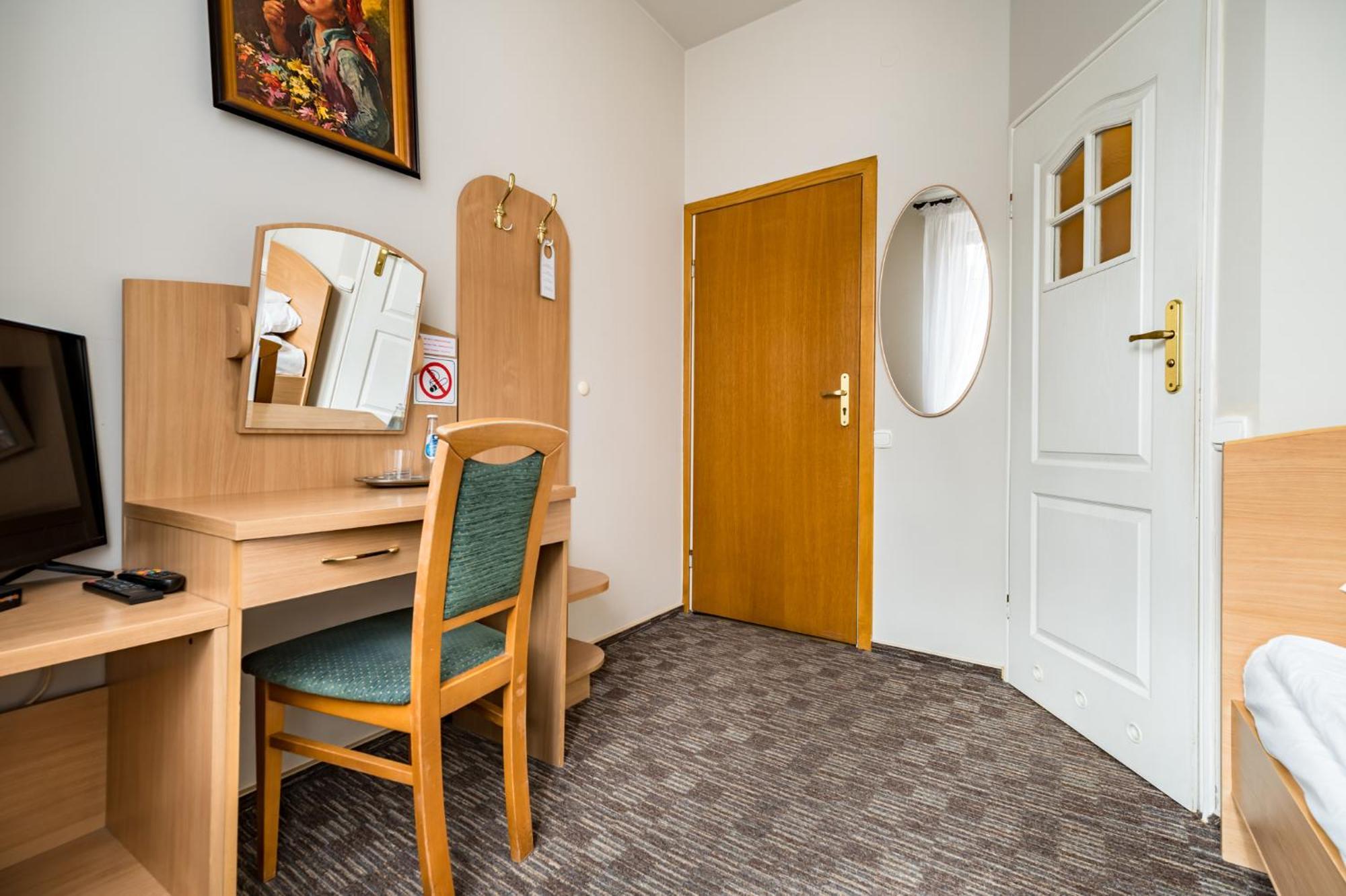 Pod Ratuszem Apartment Жешов Екстериор снимка
