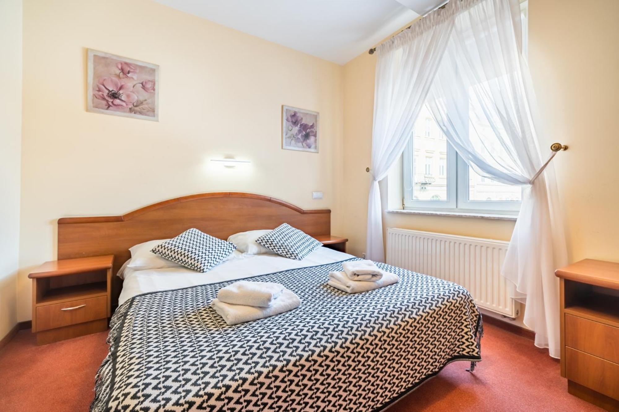 Pod Ratuszem Apartment Жешов Екстериор снимка
